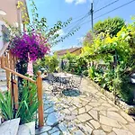 La Casa De La Buganvilla Casa de Férias