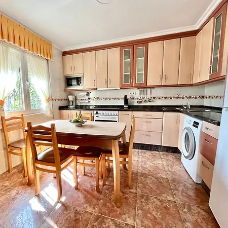 La Casa De La Buganvilla Casa de Férias *