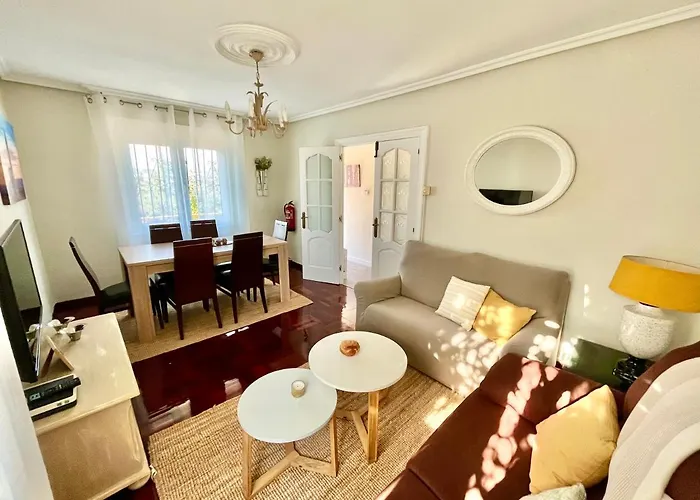 La Casa De La Buganvilla Gijon